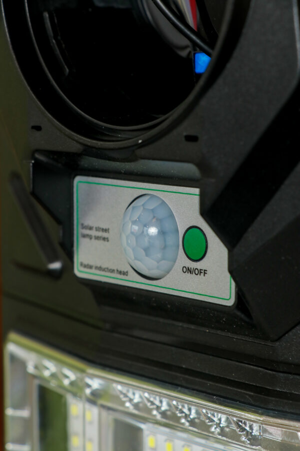 4G Solar Street Light With Camera (2Y Warranty) - Image 4